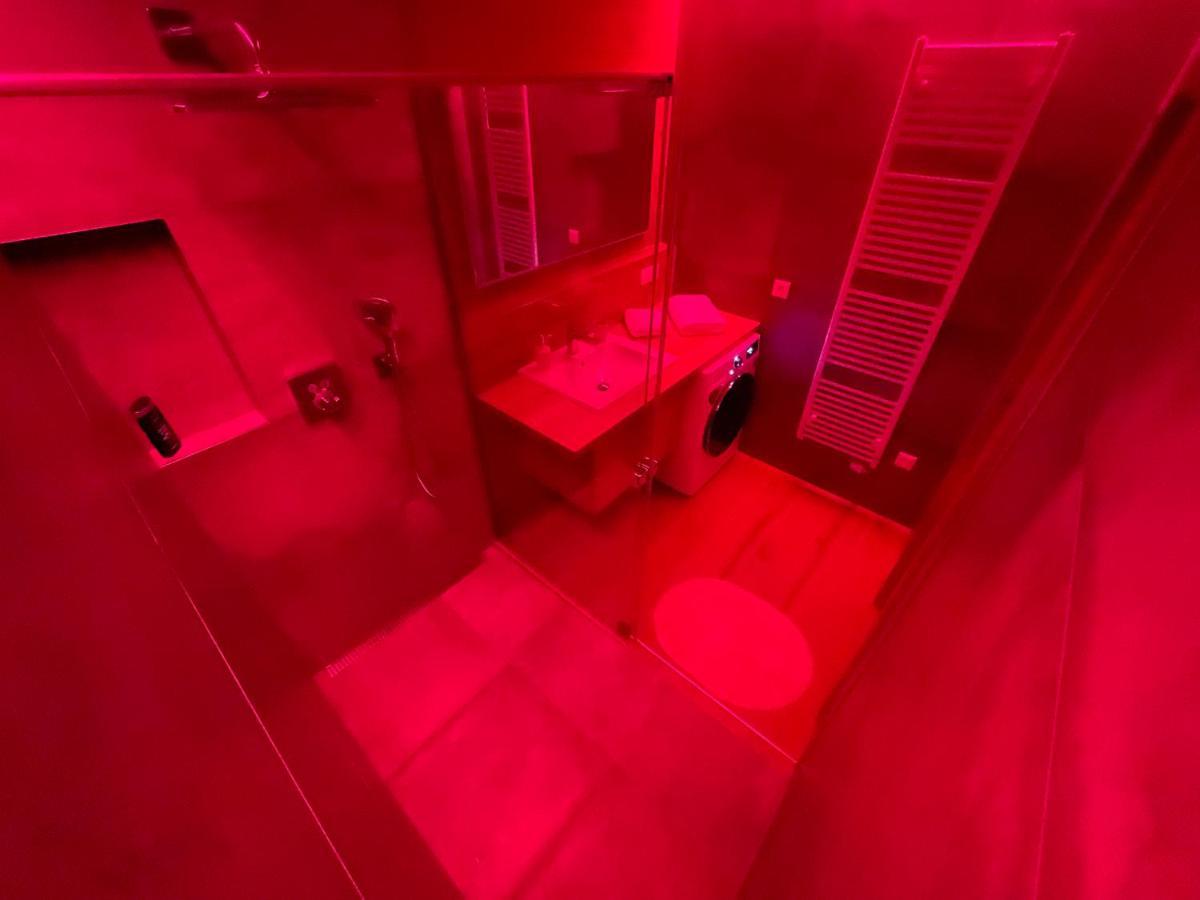 Greenbay Apartment With Free Parking Trenčín Kültér fotó