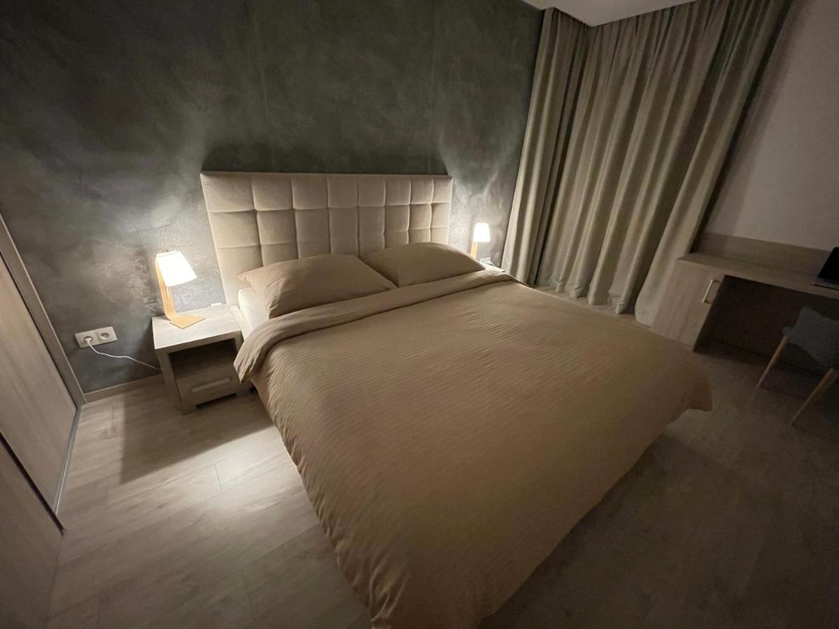 Greenbay Apartment With Free Parking Trenčín Kültér fotó