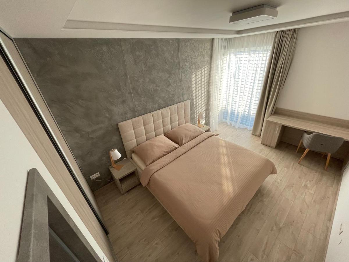 Greenbay Apartment With Free Parking Trenčín Kültér fotó